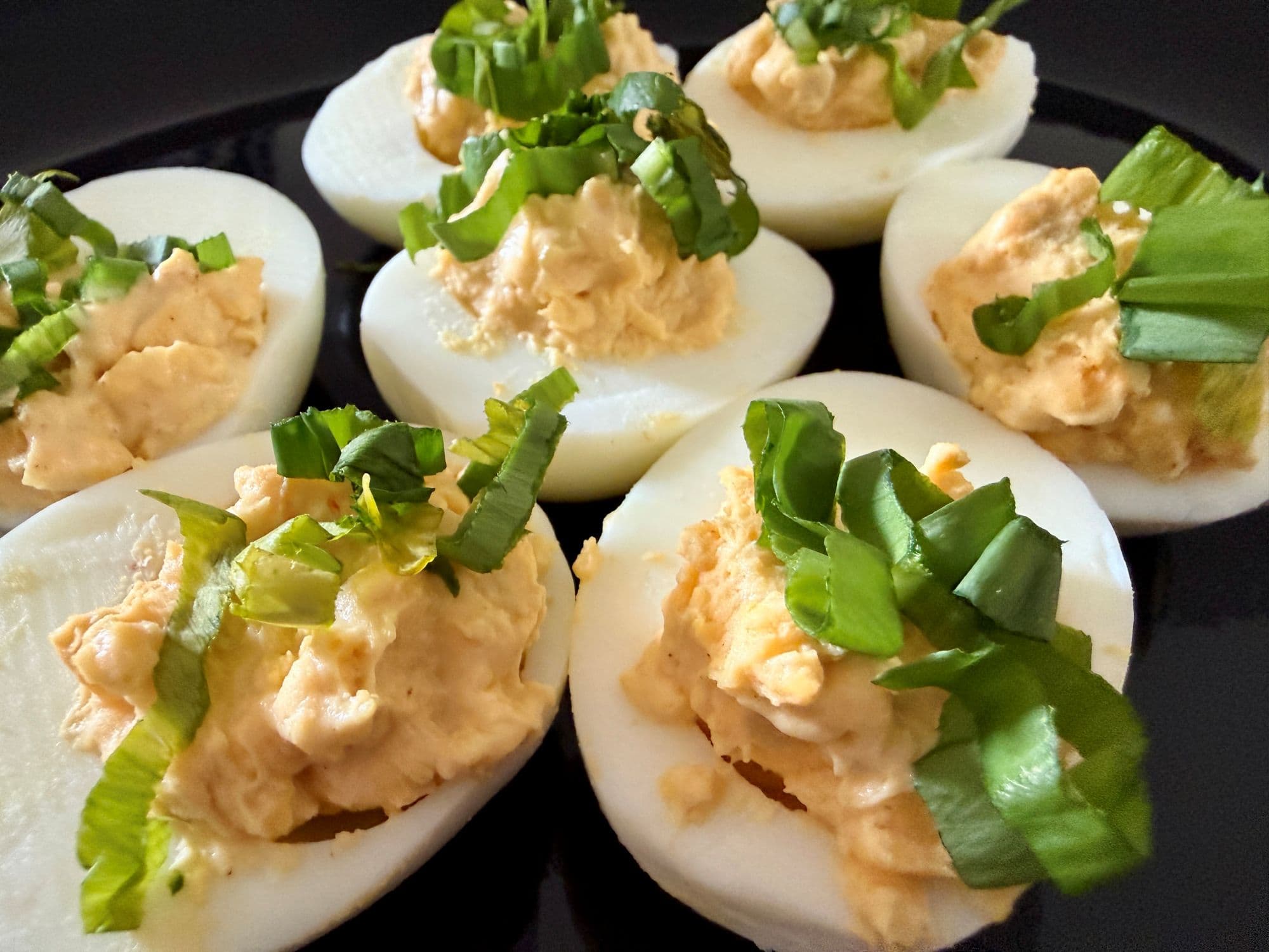 4_Medvehagymás tojás_Insta_ápr.jpg